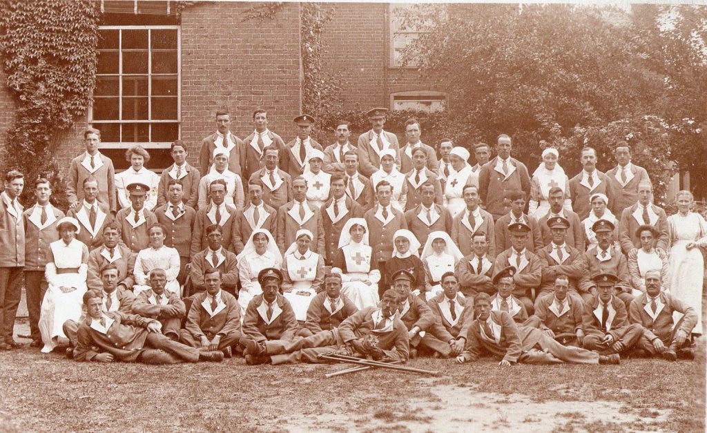 Photo of wounded soldiers in WW1